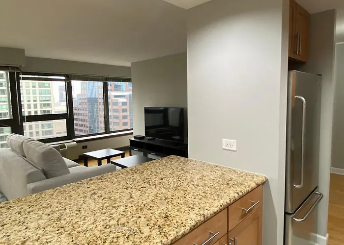 River North Magnificent Mile Condo, And Views, 43rd Floor Corner, Parking Included!