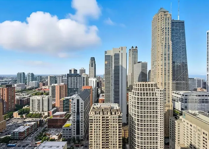 Apartment River North Magnificent Mile Condo, And Views, 43rd Floor Corner, Parking Included! *